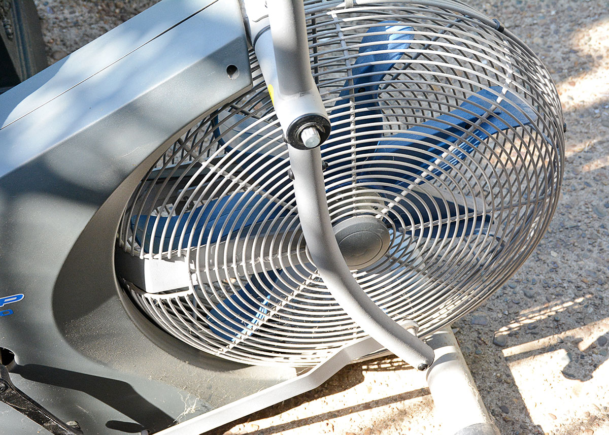 proform xp whirlwind 280 price