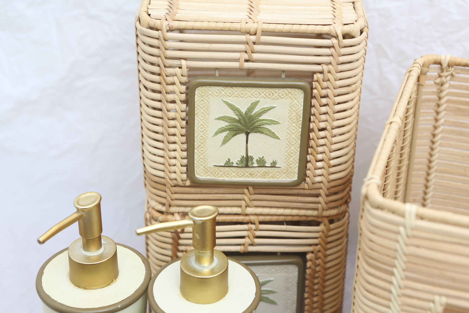 Palm TreeThemed Bathroom Accessories EBTH