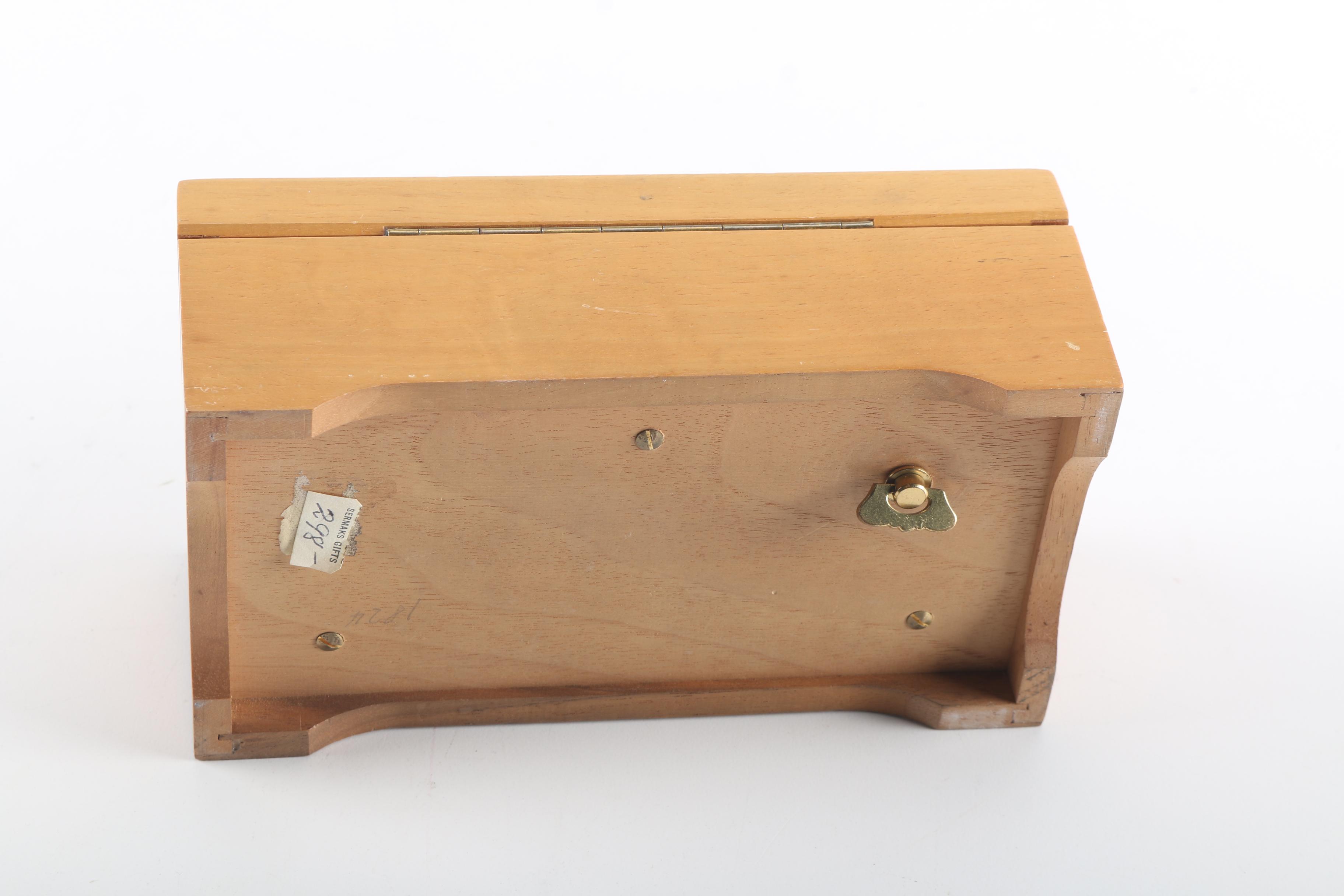 Reuge SainteCroix Music Box with Christmas Songs EBTH