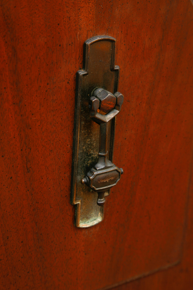 Keller Furniture China EBTH