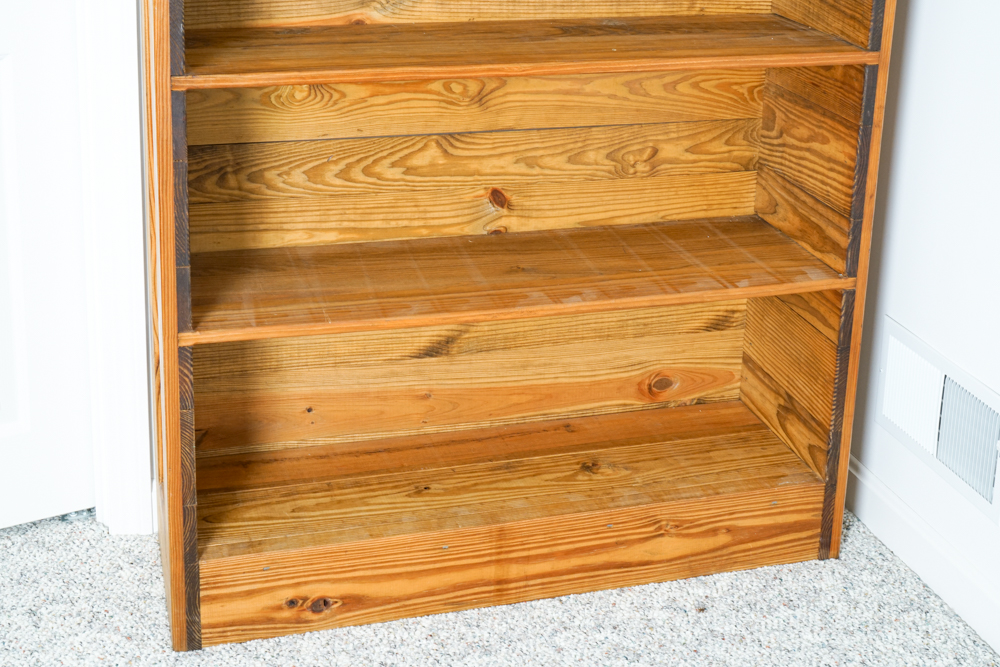 This End Up Pine Bookcase EBTH