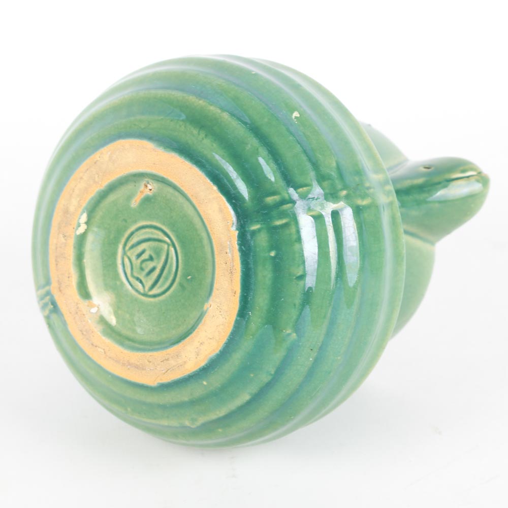 Vintage Kitchen Pottery Featuring McCoy and Bauer EBTH