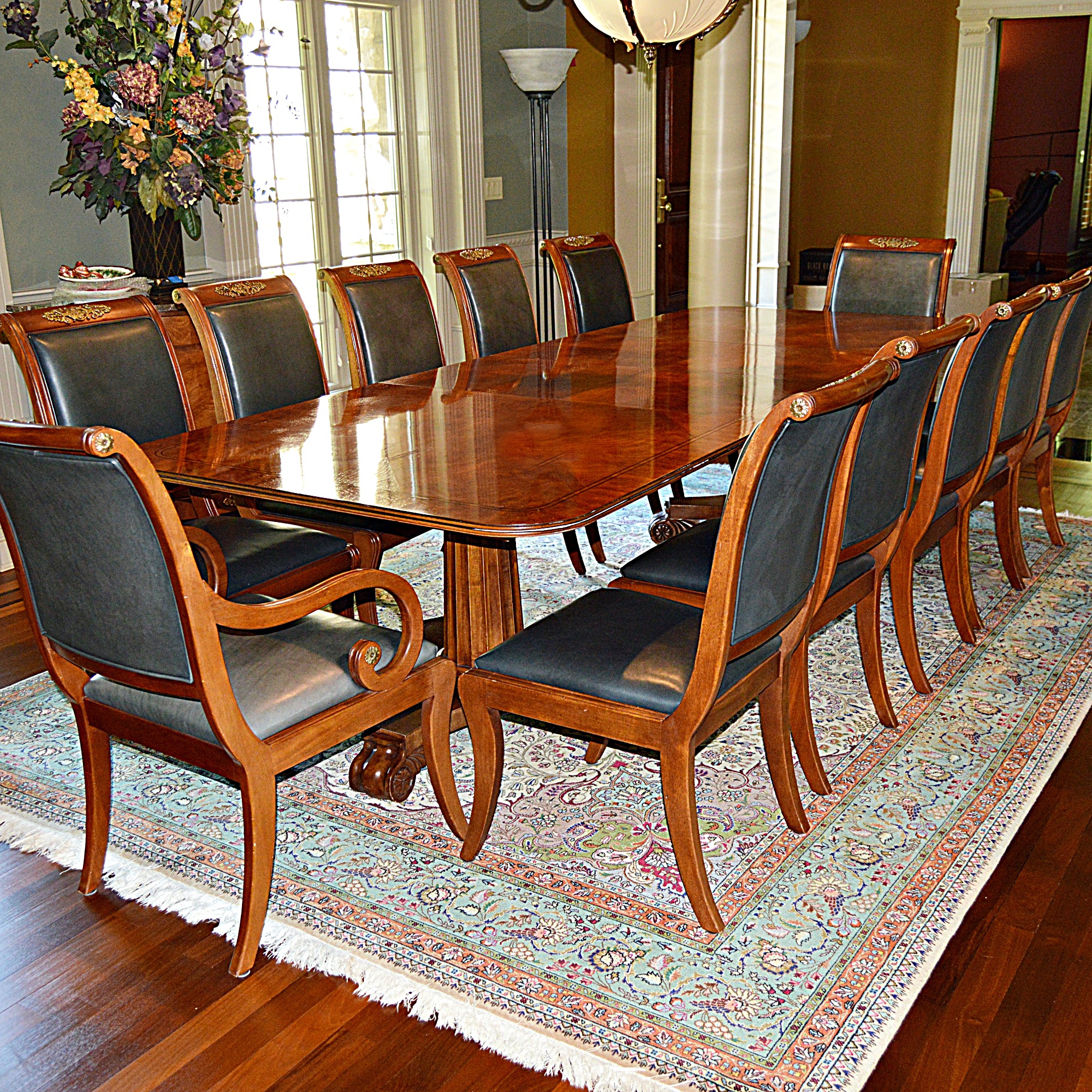 Magnificent Henredon Regency Style Dining Table and Twelve Chairs EBTH