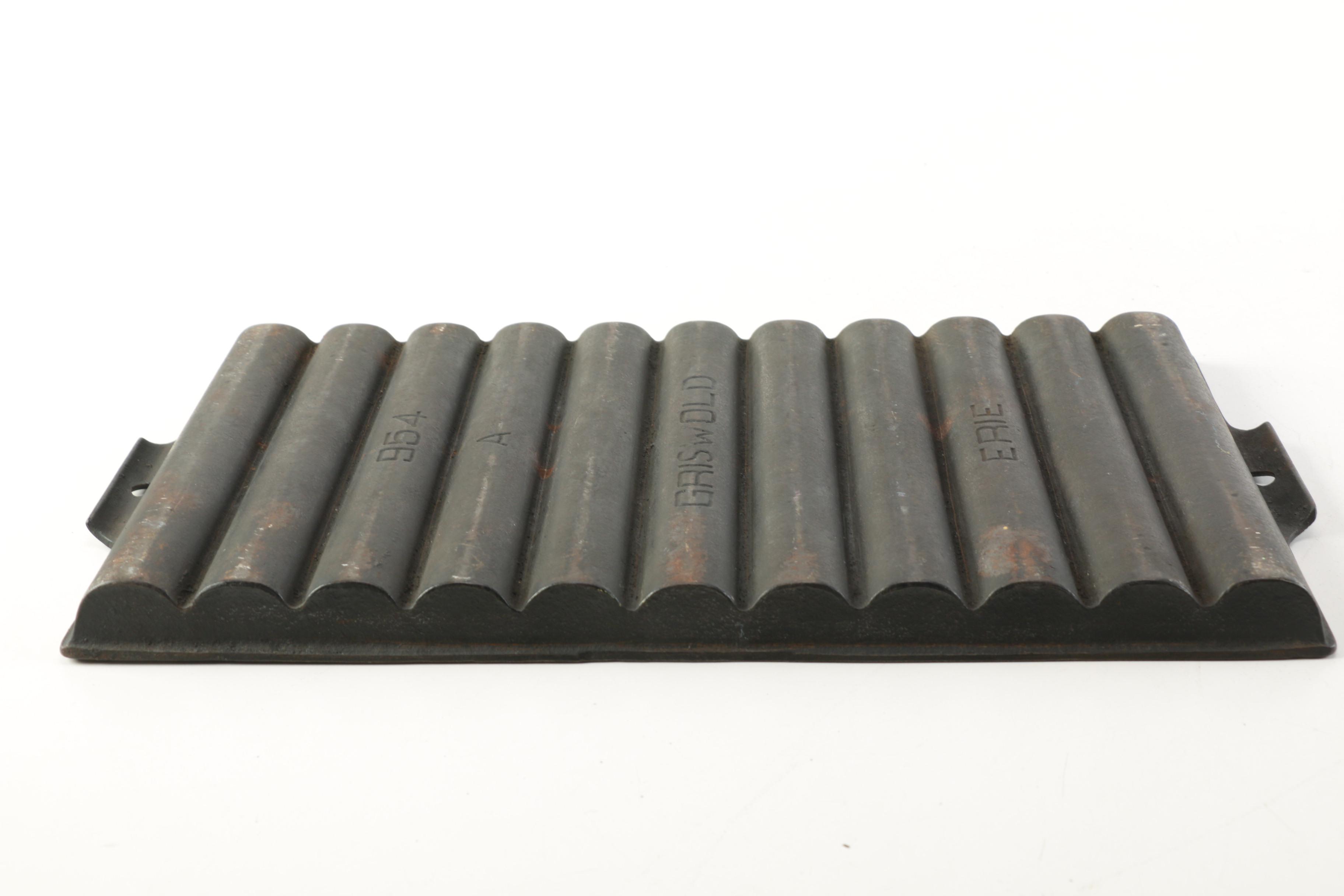 Vintage Griswold Erie 954 No. 22 Cast Iron Corn Bread Pan EBTH