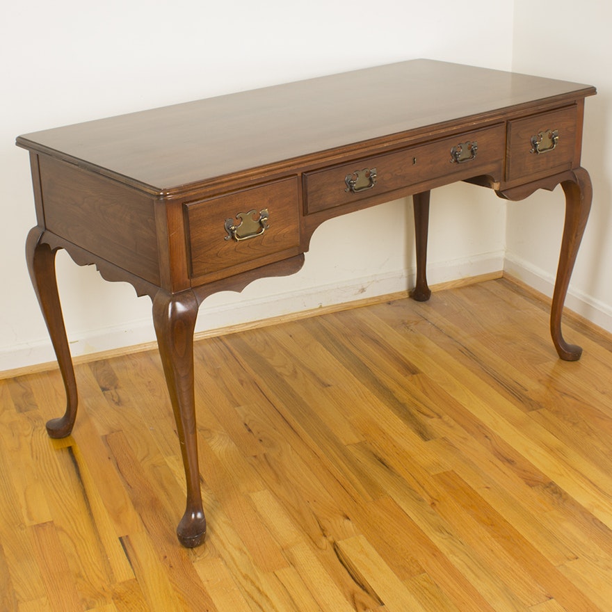 Vintage Queen Anne Style Three Drawer Writing Table Ebth