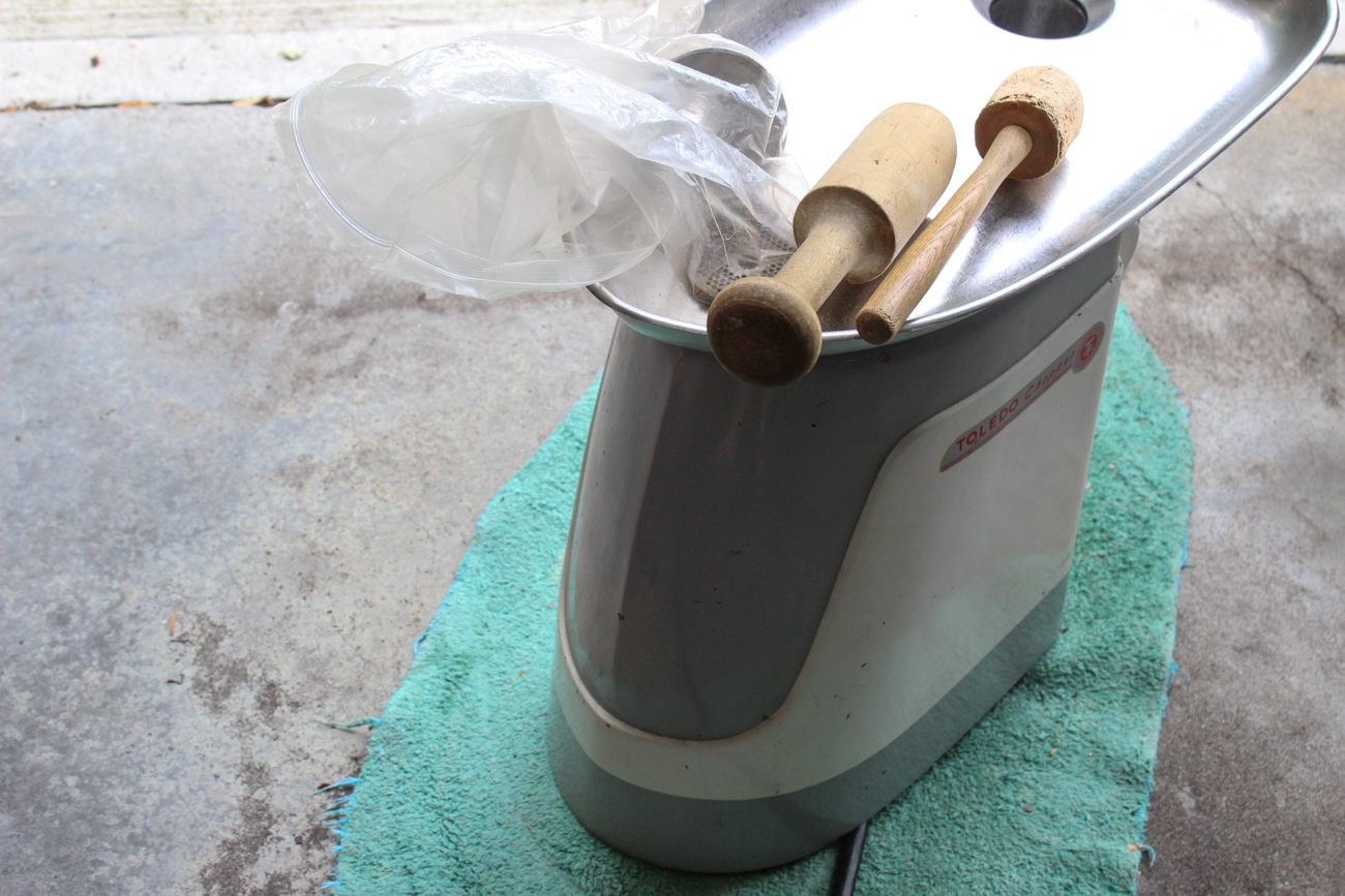 Vintage Toledo Chopper Electric Meat Grinder EBTH