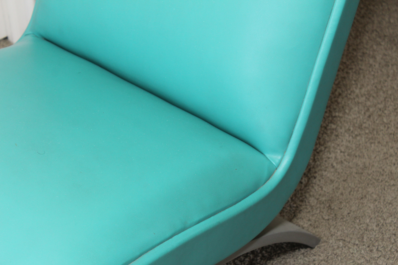 Mid Century Modern Blue Vinyl Upholstered Chair by EBTH