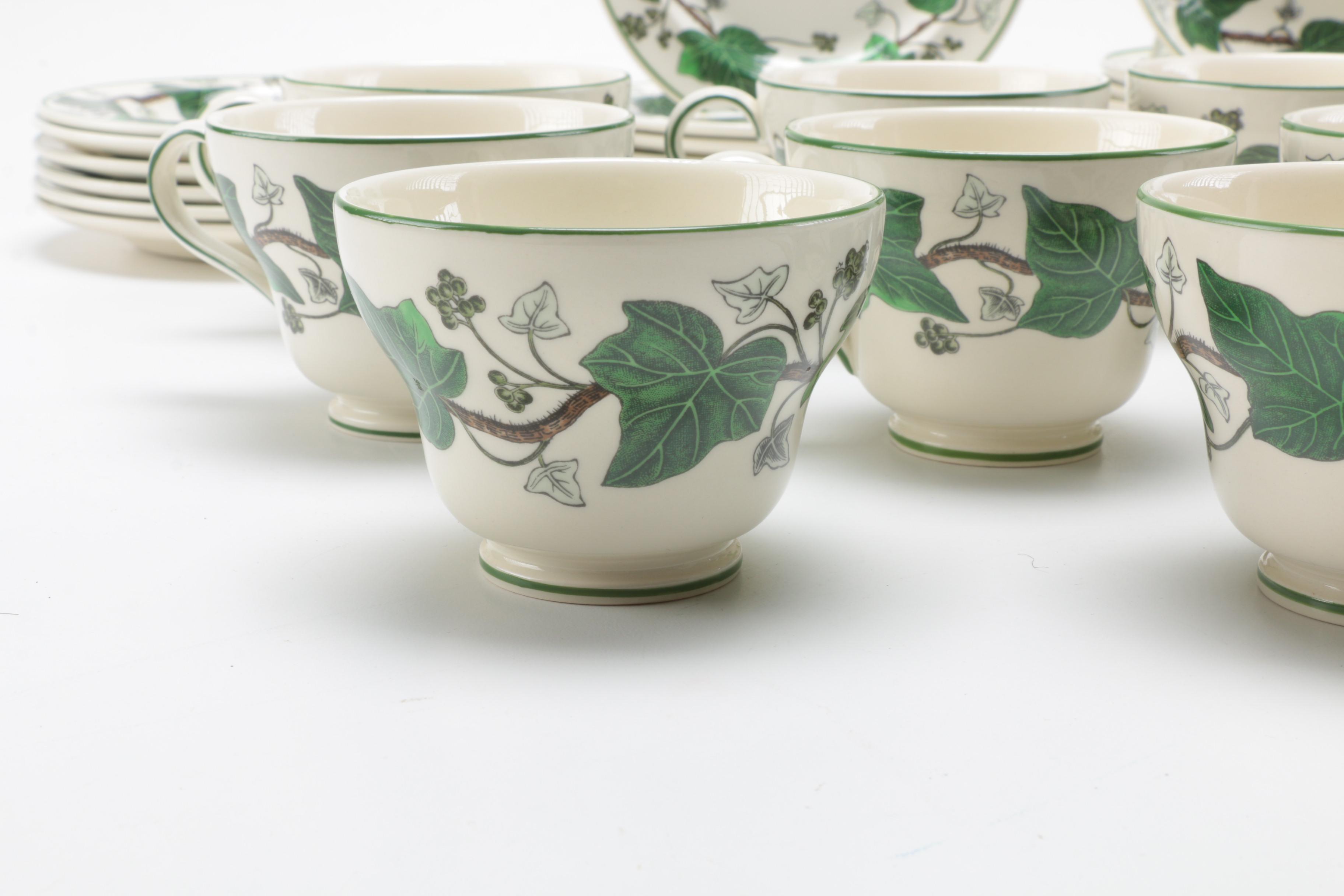 Wedgwood "Napoleon Ivy Green" Tableware EBTH