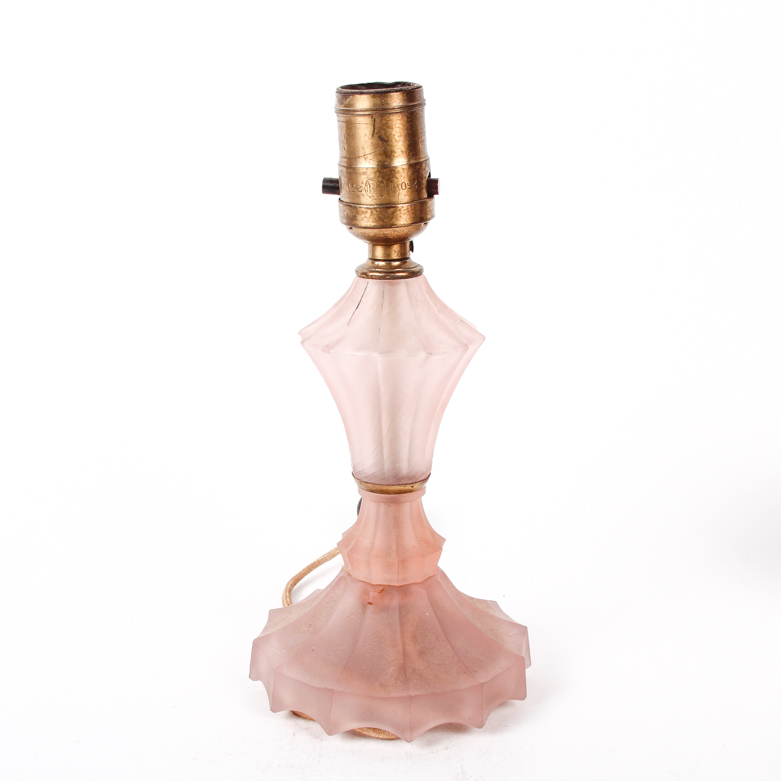 Vintage Pink Frosted Glass Table Lamp | EBTH