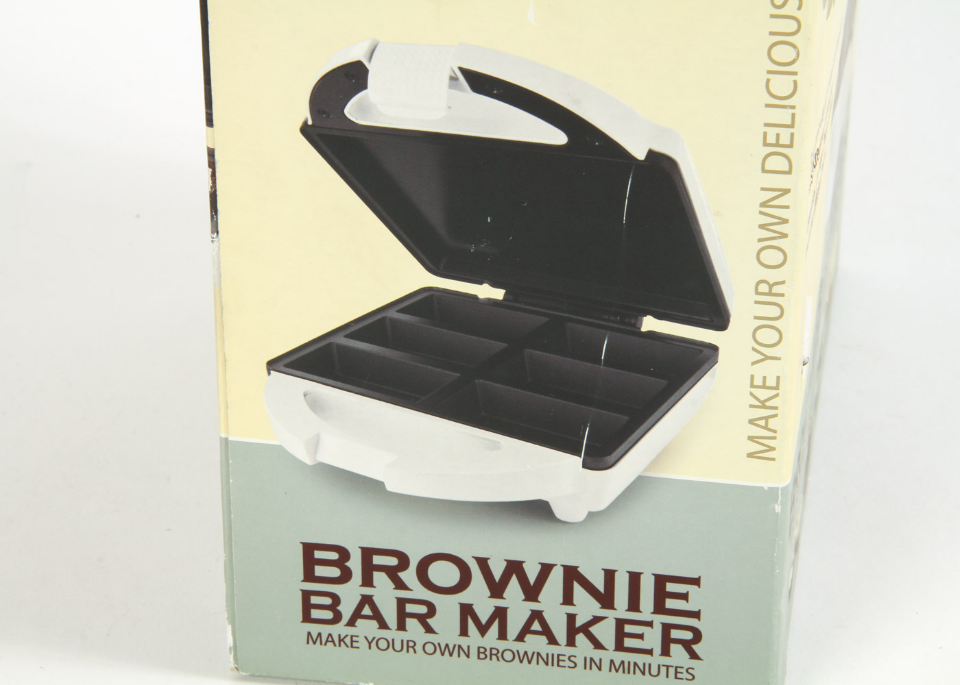 Brownie Bar Maker With a Casserole Dish EBTH