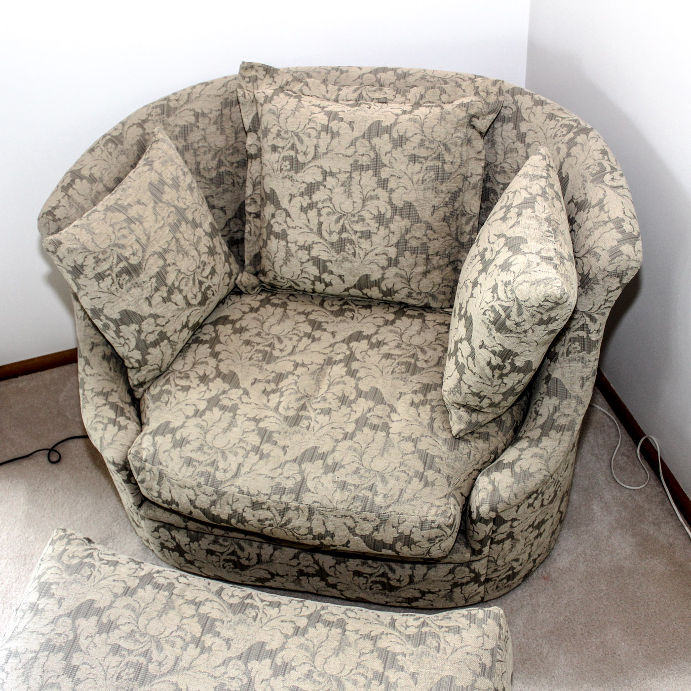 Beacon Hill Overstuffed Chair and a Half with Ottoman EBTH