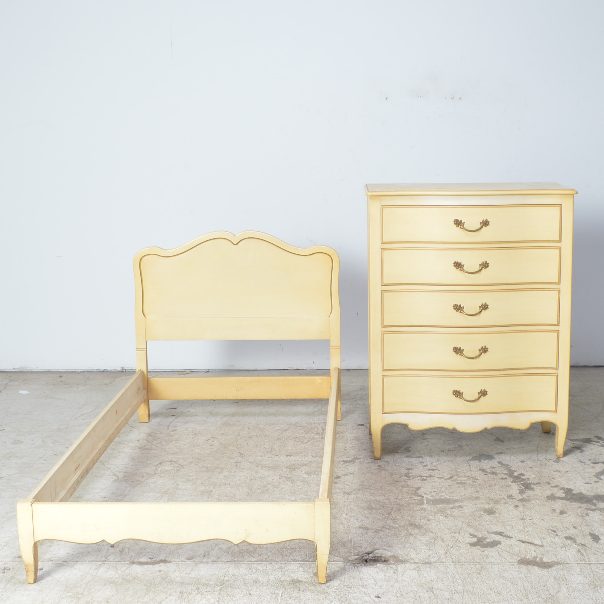 Vintage French Provincial Bedroom Set by Henredon EBTH