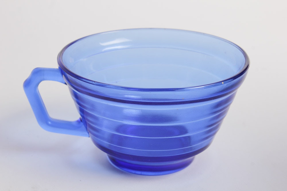 Download Hazel Atlas "Moderntone" Cobalt Blue Depression Glass | EBTH