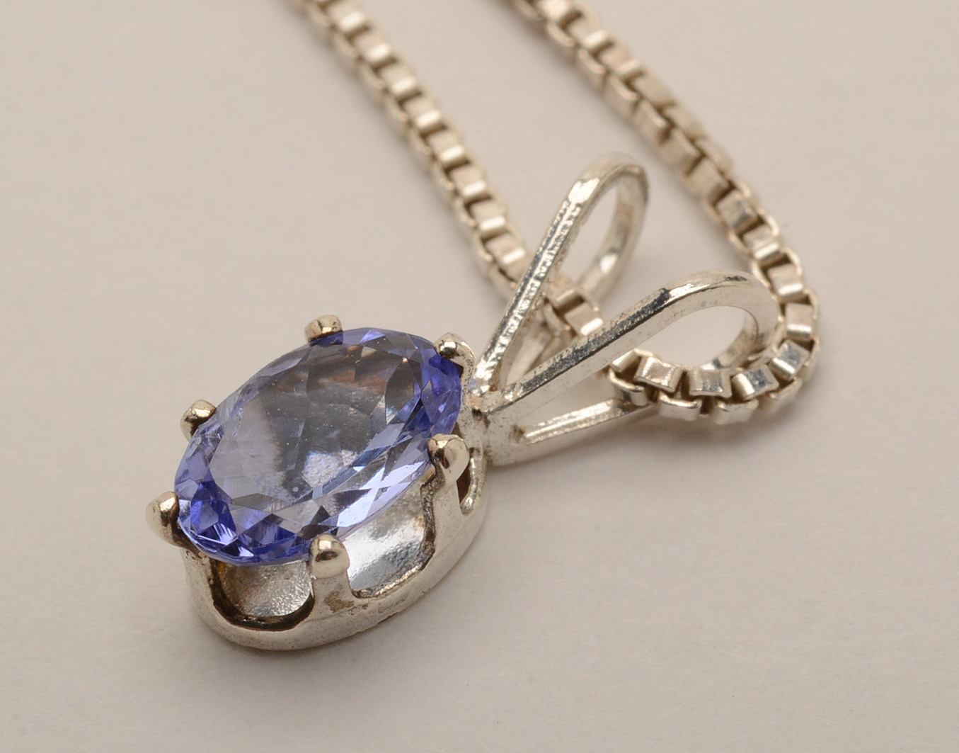 Sterling Silver Tanzanite Pendant Necklace EBTH