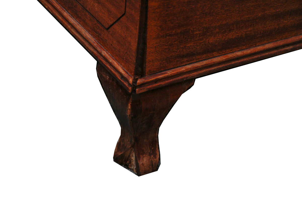 Vintage Cedar Chest EBTH