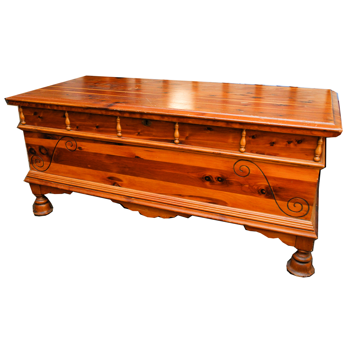 Vintage Cedar Chest by Cavalier EBTH