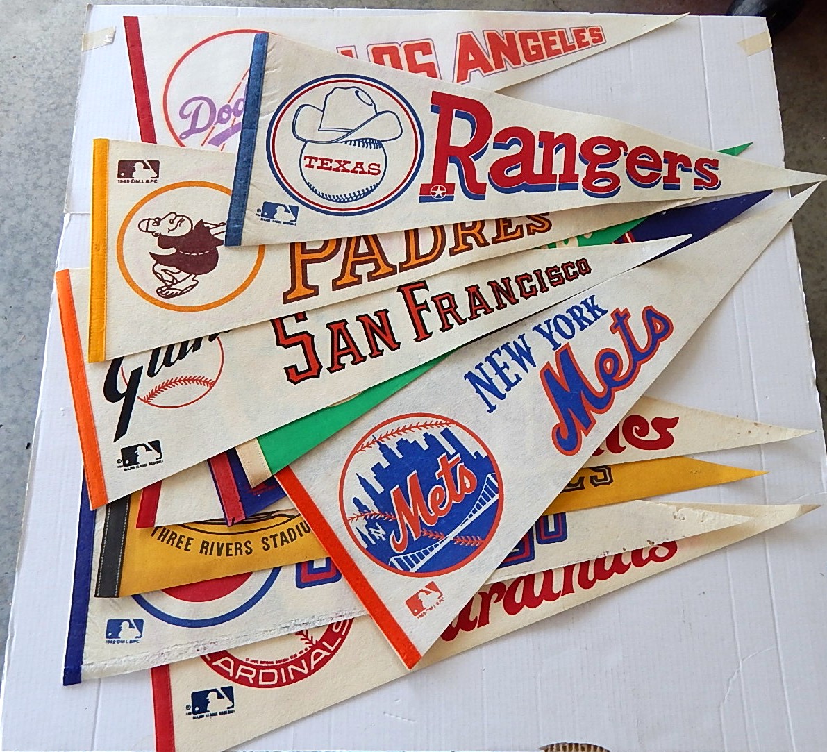 Twelve Vintage Sports Pennants EBTH