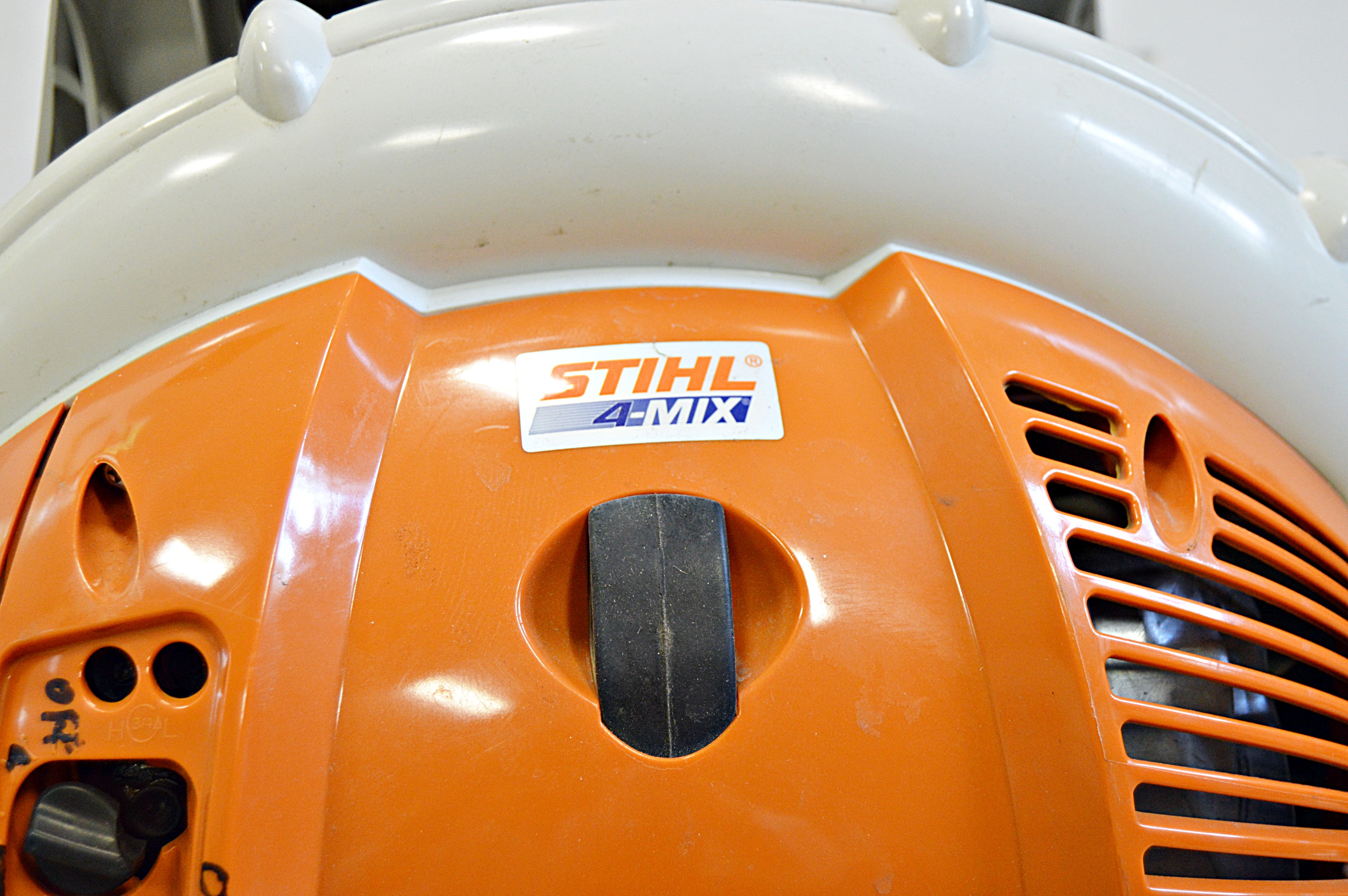 Stihl BR 550 4Mix GasPowered Backpack Blower EBTH