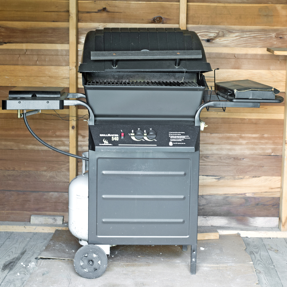 Sunbeam GrillMaster 540 Gas Grill EBTH