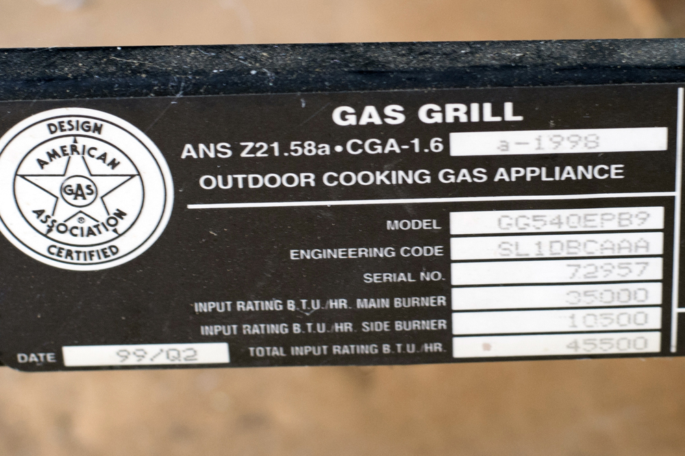 Sunbeam GrillMaster 540 Gas Grill EBTH