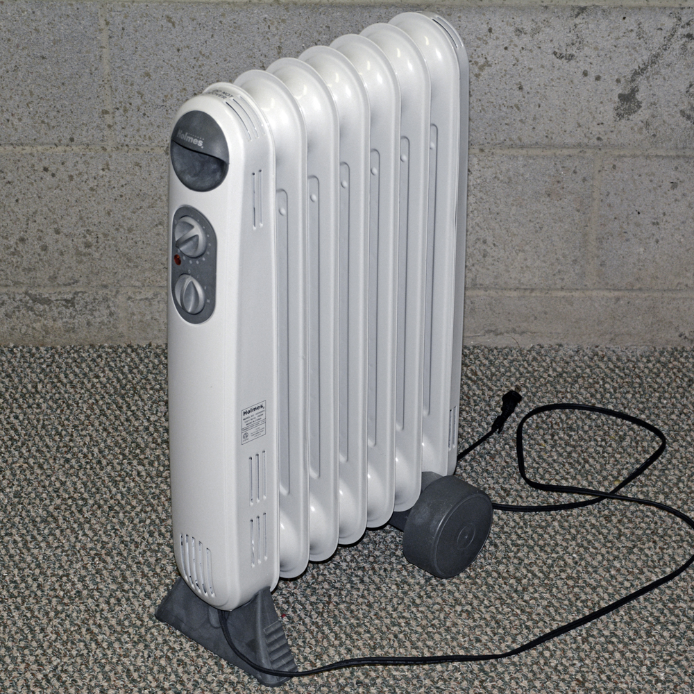 Holmes Oil Space Heater | EBTH