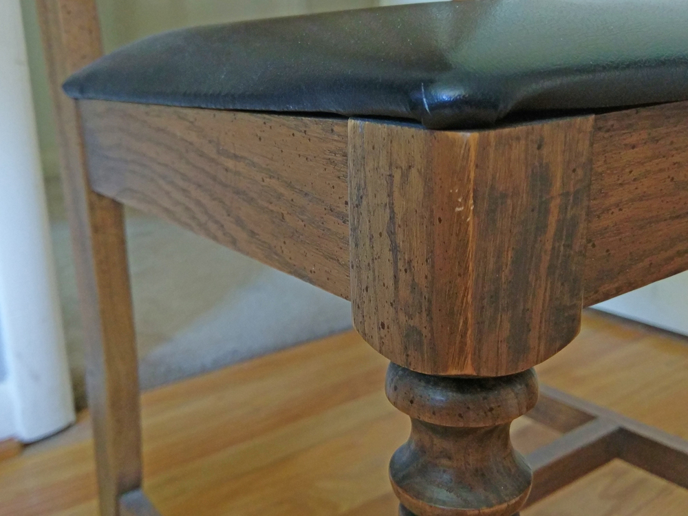 "Ship Ahoy" Desk and Hutch by YoungHinkle With Oak Chair EBTH