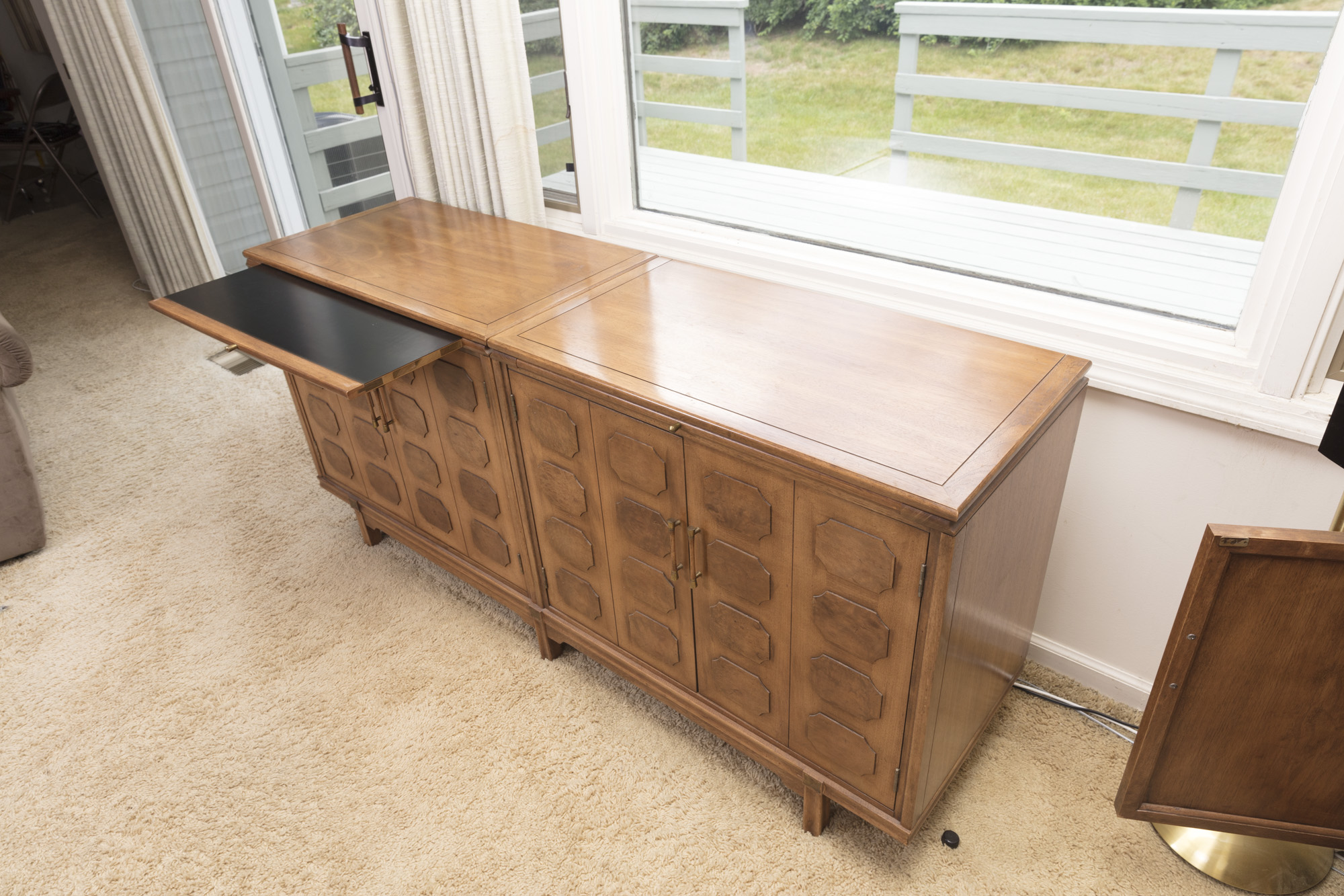 Mid Century Modern "Tamerlane" Sideboard by Thomasville EBTH