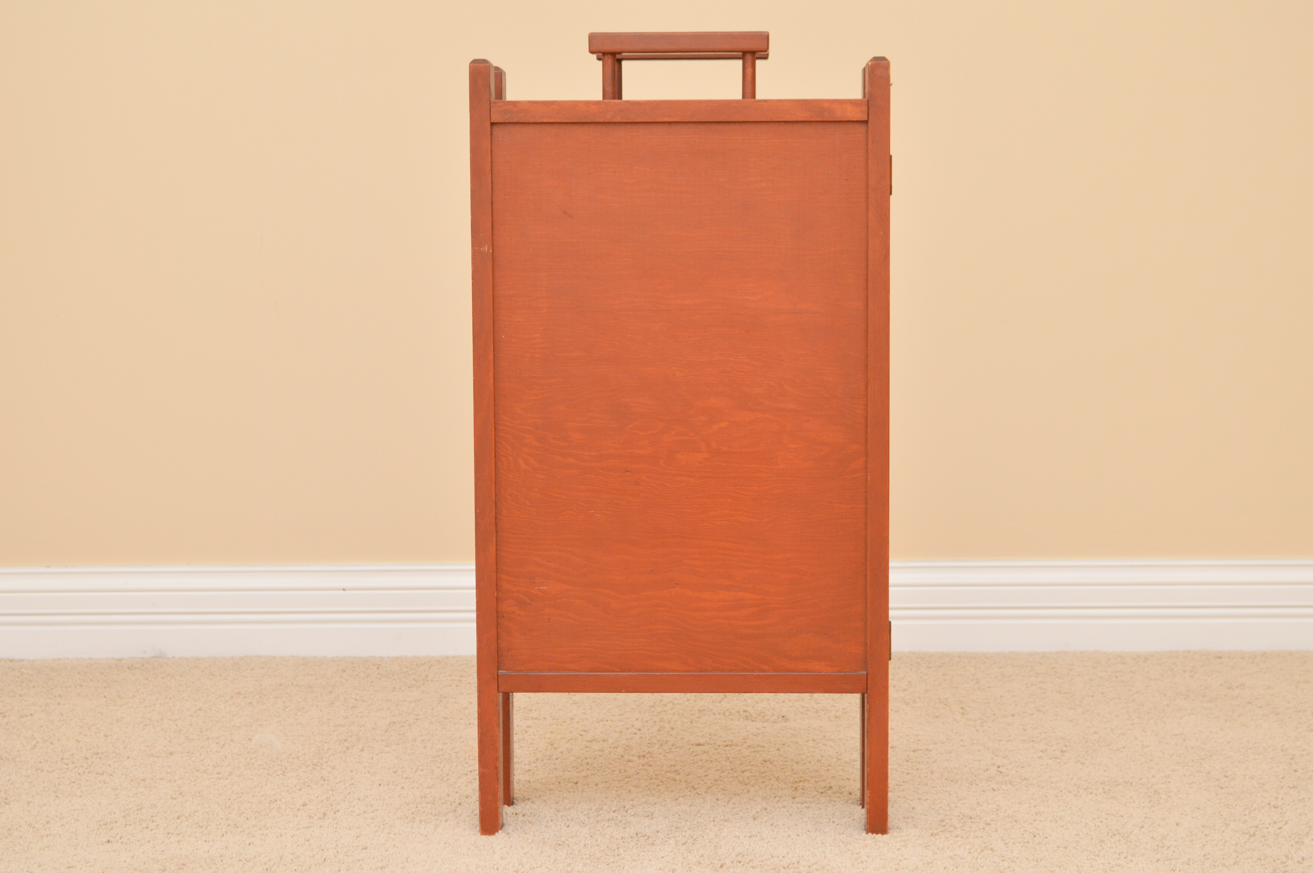 Vintage Standing Wooden Thread Holder EBTH