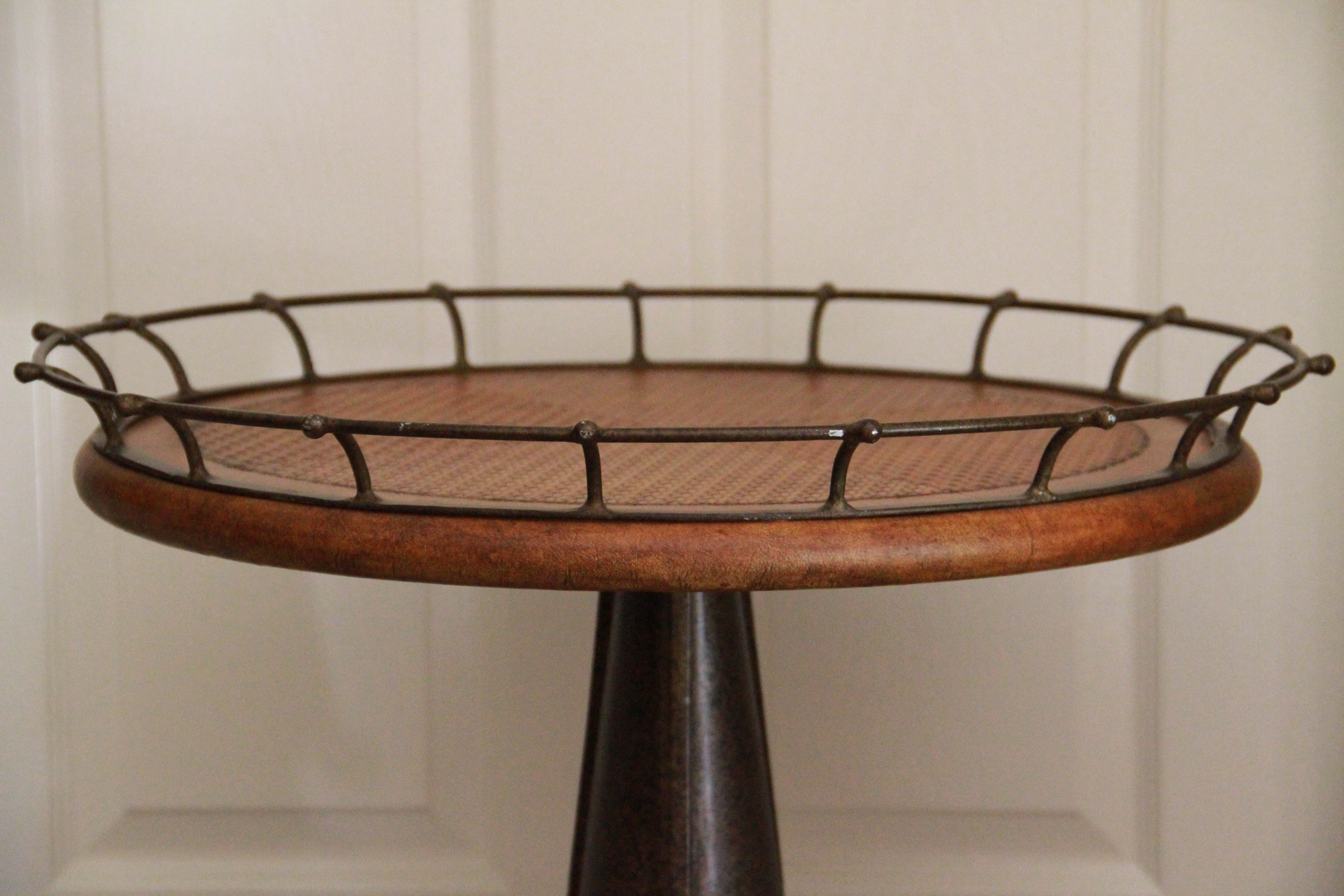 Metal and Wood Round Accent Table EBTH