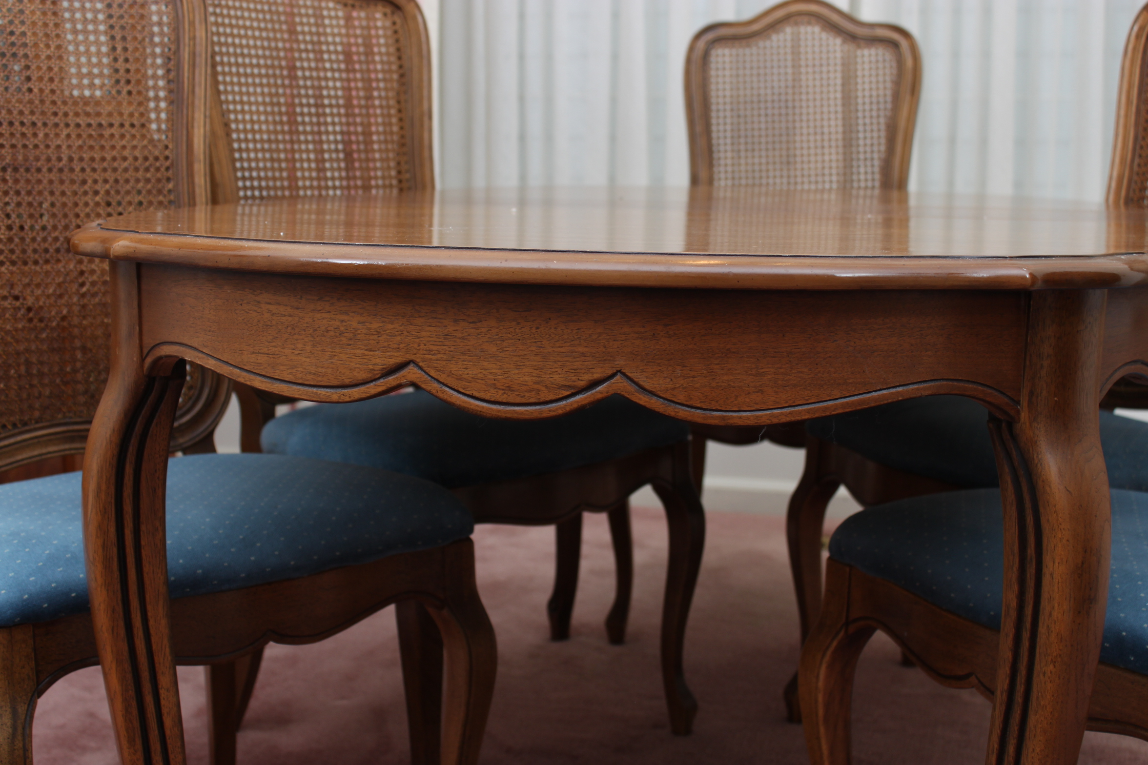 Vintage French Provincial Style Dining Set by Thomasville EBTH