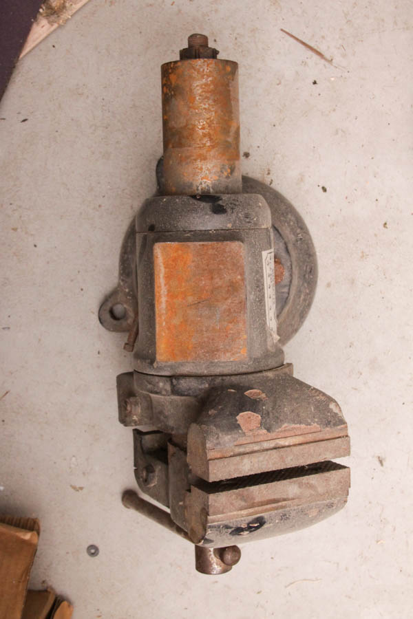 Alltrade Professional Bench Vise | EBTH