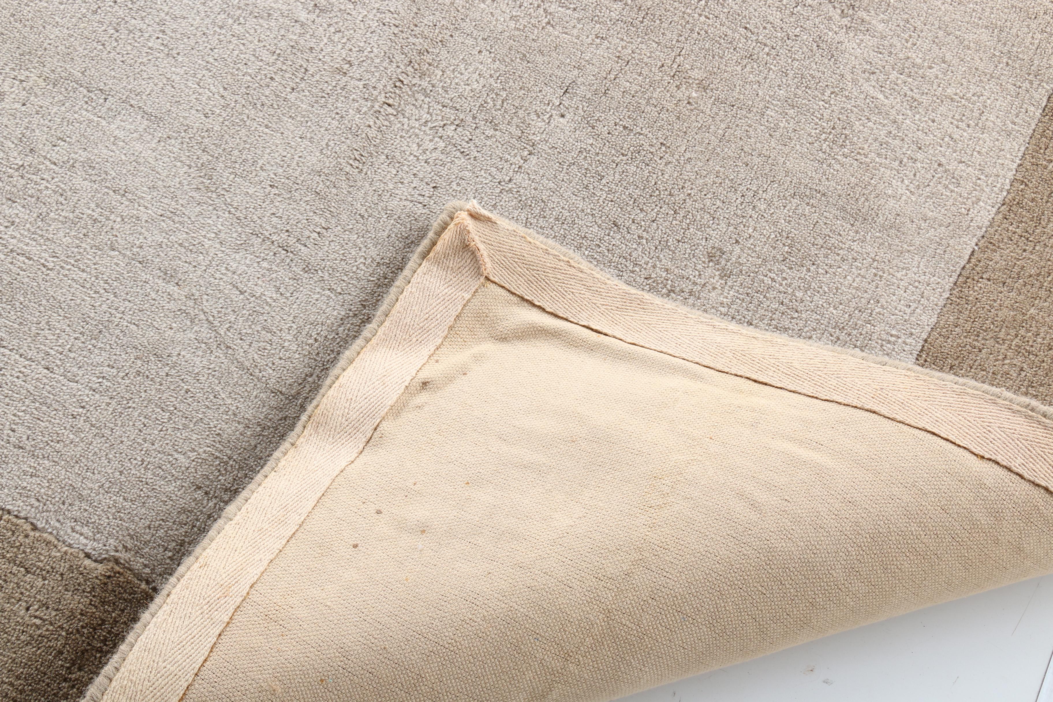 Tufted Pottery Barn "Henley" Wool Area Rug EBTH