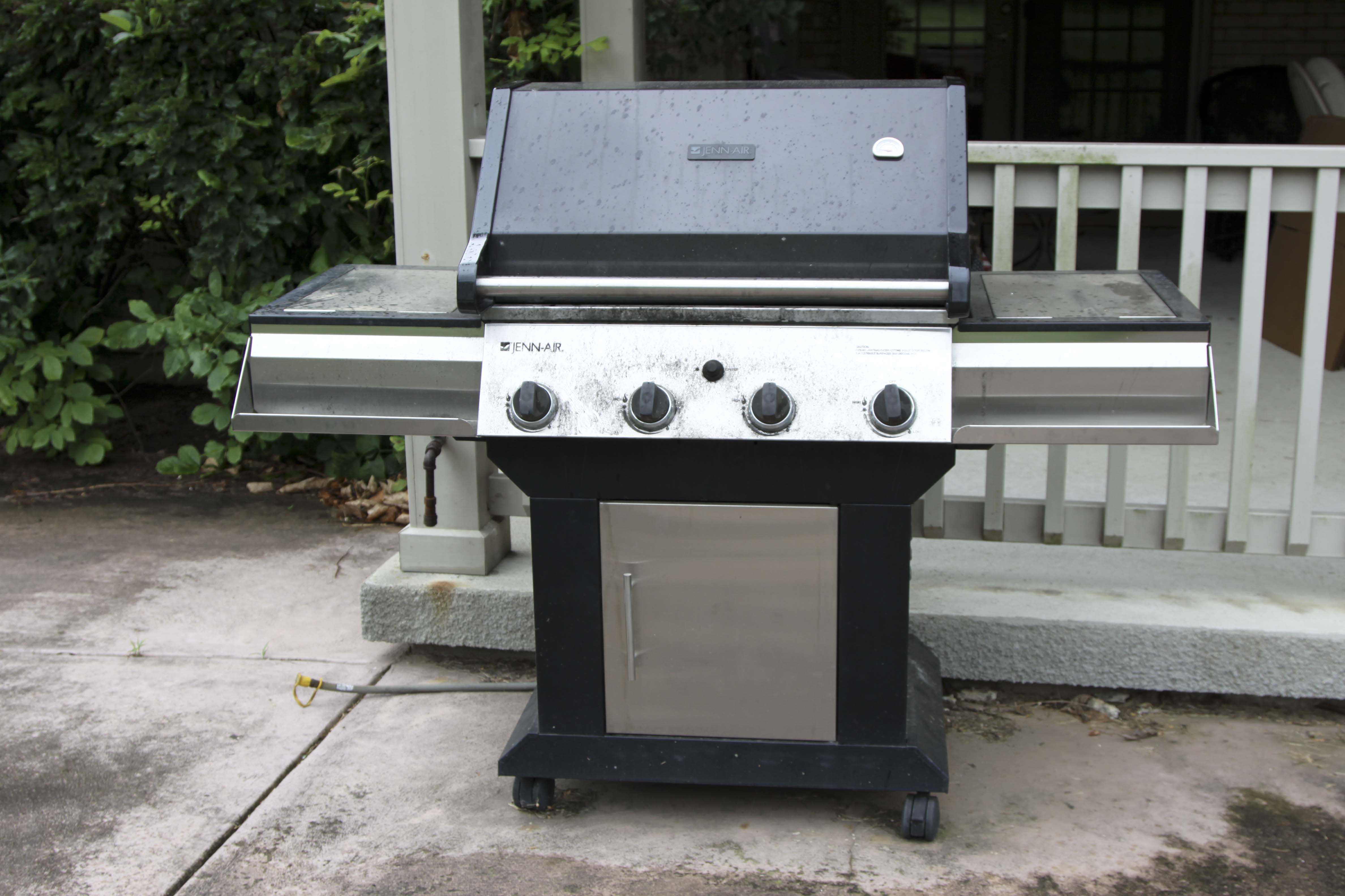 Jenn Air Outdoor Gas Grill EBTH