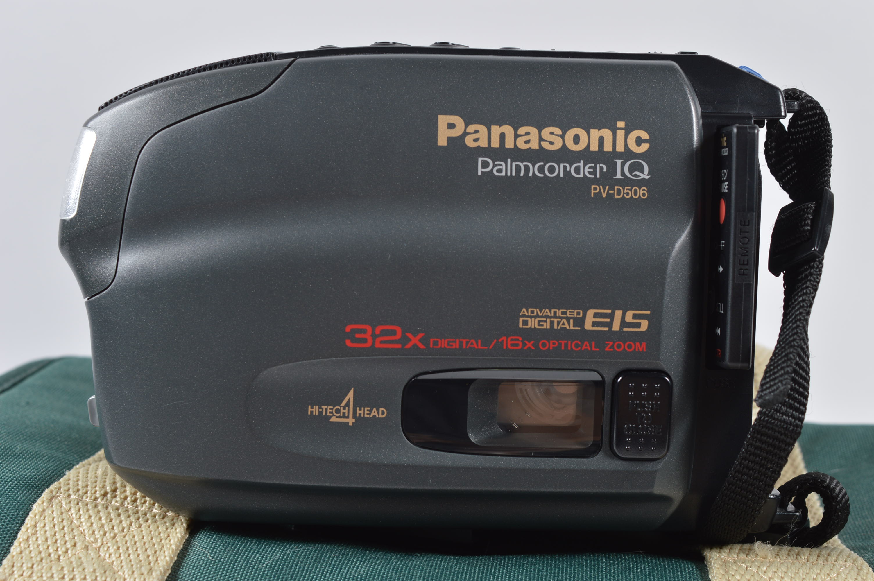 Panasonic Palmcorder IQ PVD506 with Case, Two Rechargeable Batteries and Battery Charger, VHS