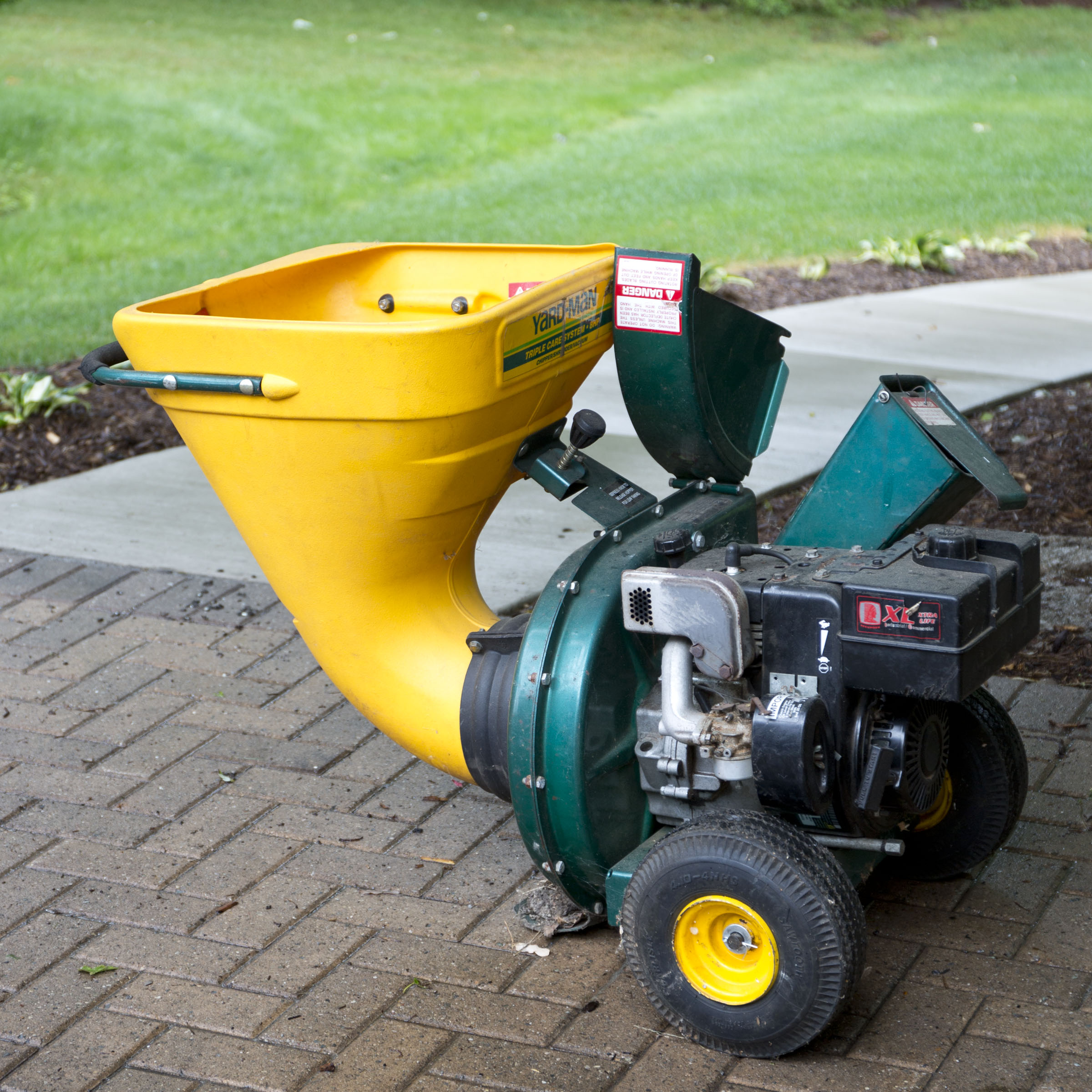 Tecumseh XL Yardman Wood Chipper EBTH