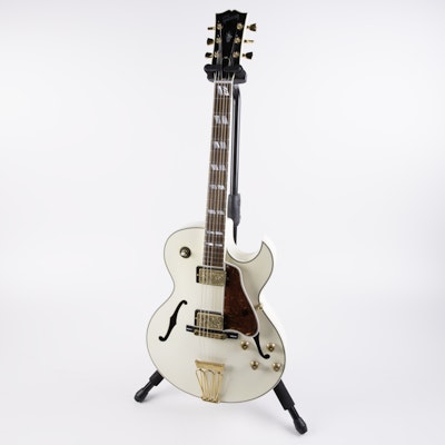 Gibson Custom Shop L-4 10th Anniversary Diamond White Sparkle Guitar Gibson Custom Shop L-4 10th Anniversary Diamond White Sparkle Guitar