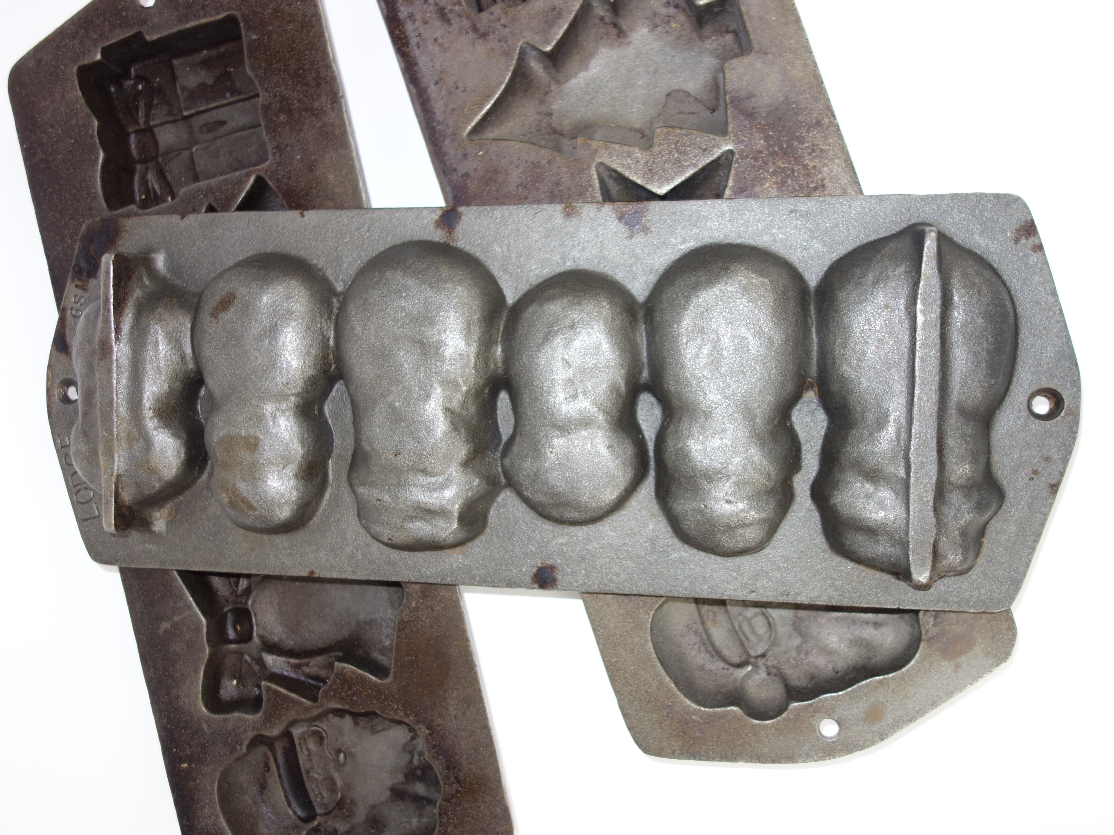 Vintage Lodge Cast Iron Candy Molds EBTH