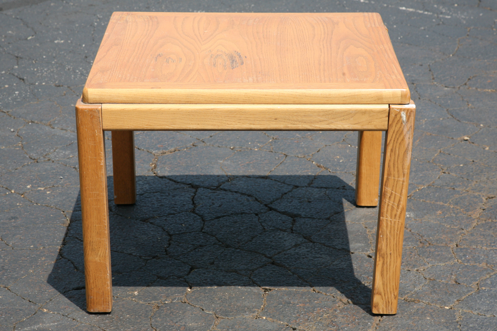 Lane Oak Coffee Table EBTH