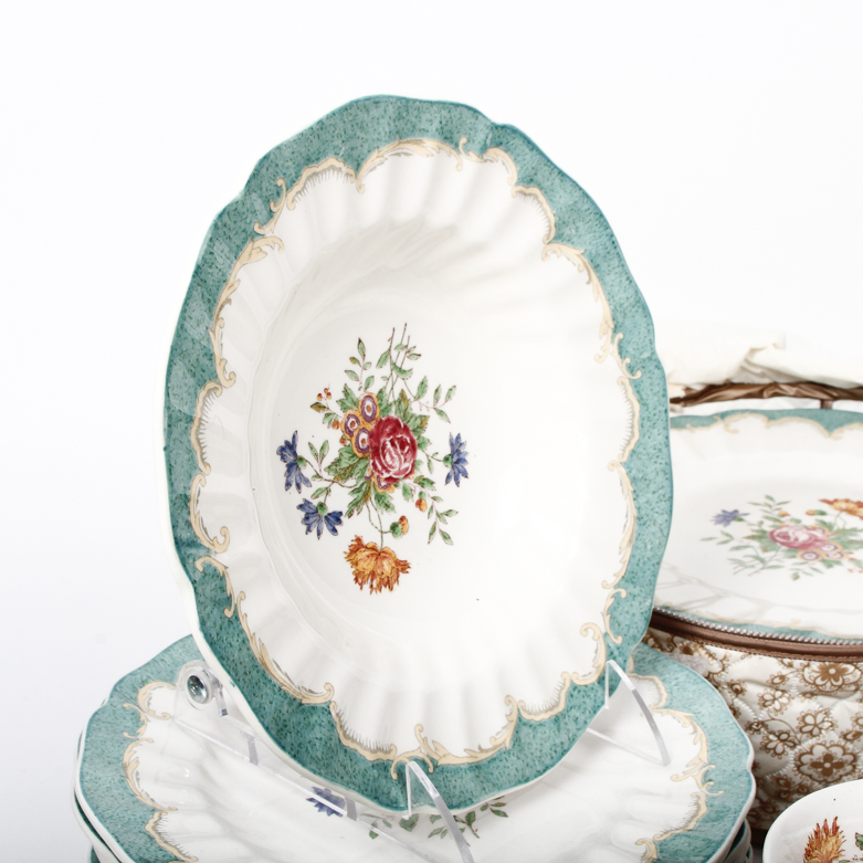 Royal Doulton "Kingswood" China Set EBTH