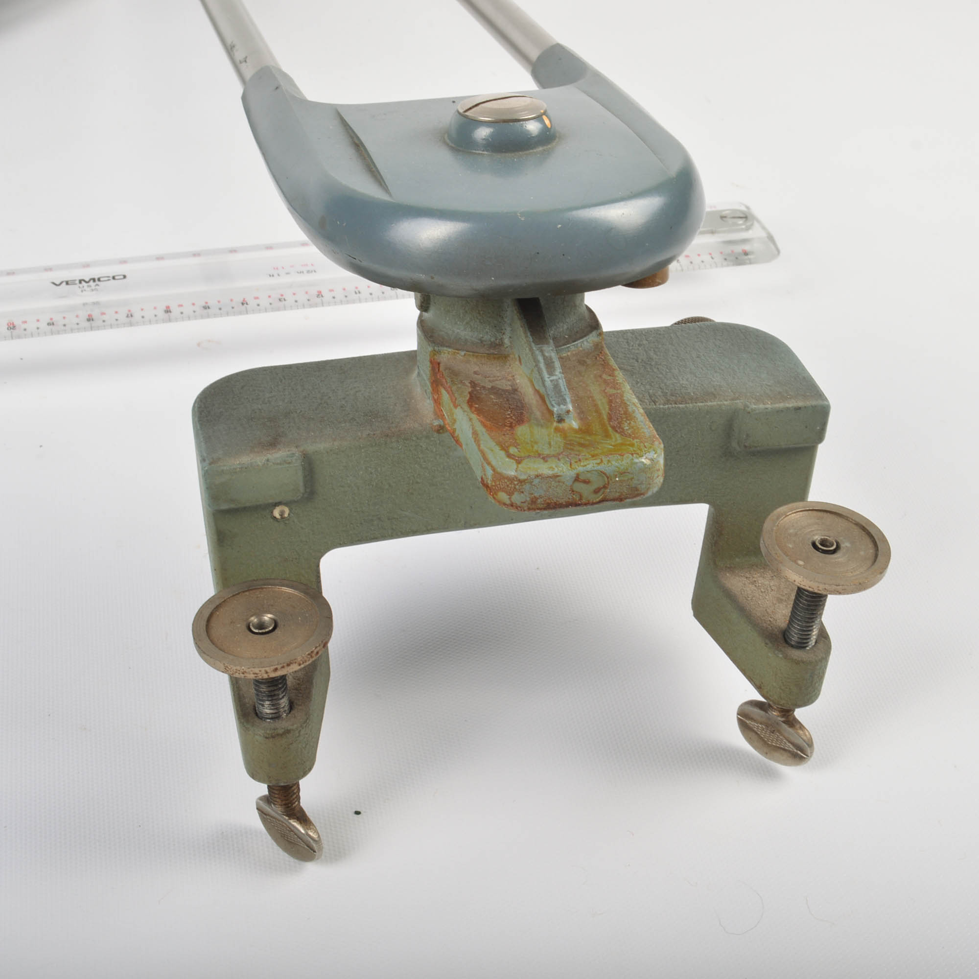 Vintage Keuffel and Esser Company "Paragon" Mechanical Drafting Arm EBTH