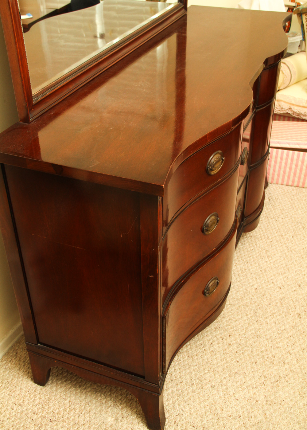 Vintage 1940s Drexel "Travis Court" Mahogany Serpentine Dresser with