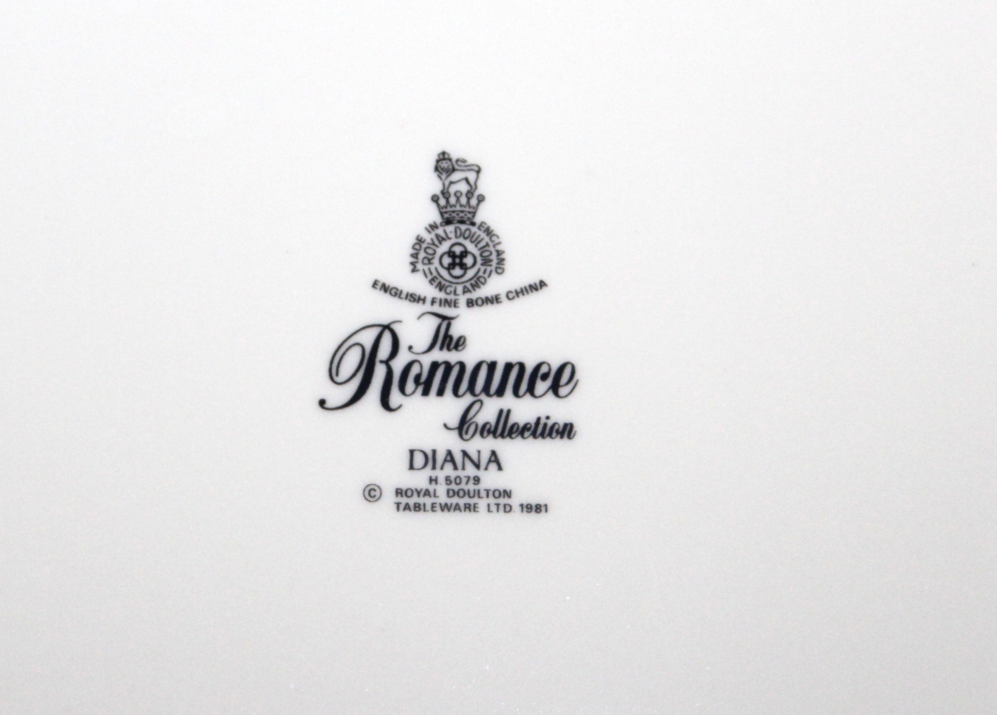 Royal Doulton "Diana" China Service for Twelve EBTH