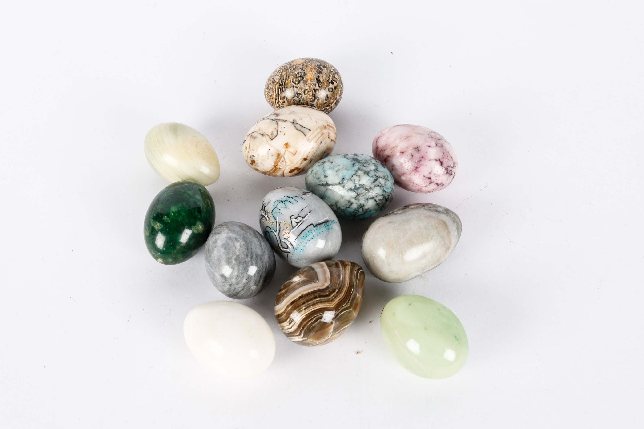 Dozen Decorative Marble Eggs EBTH