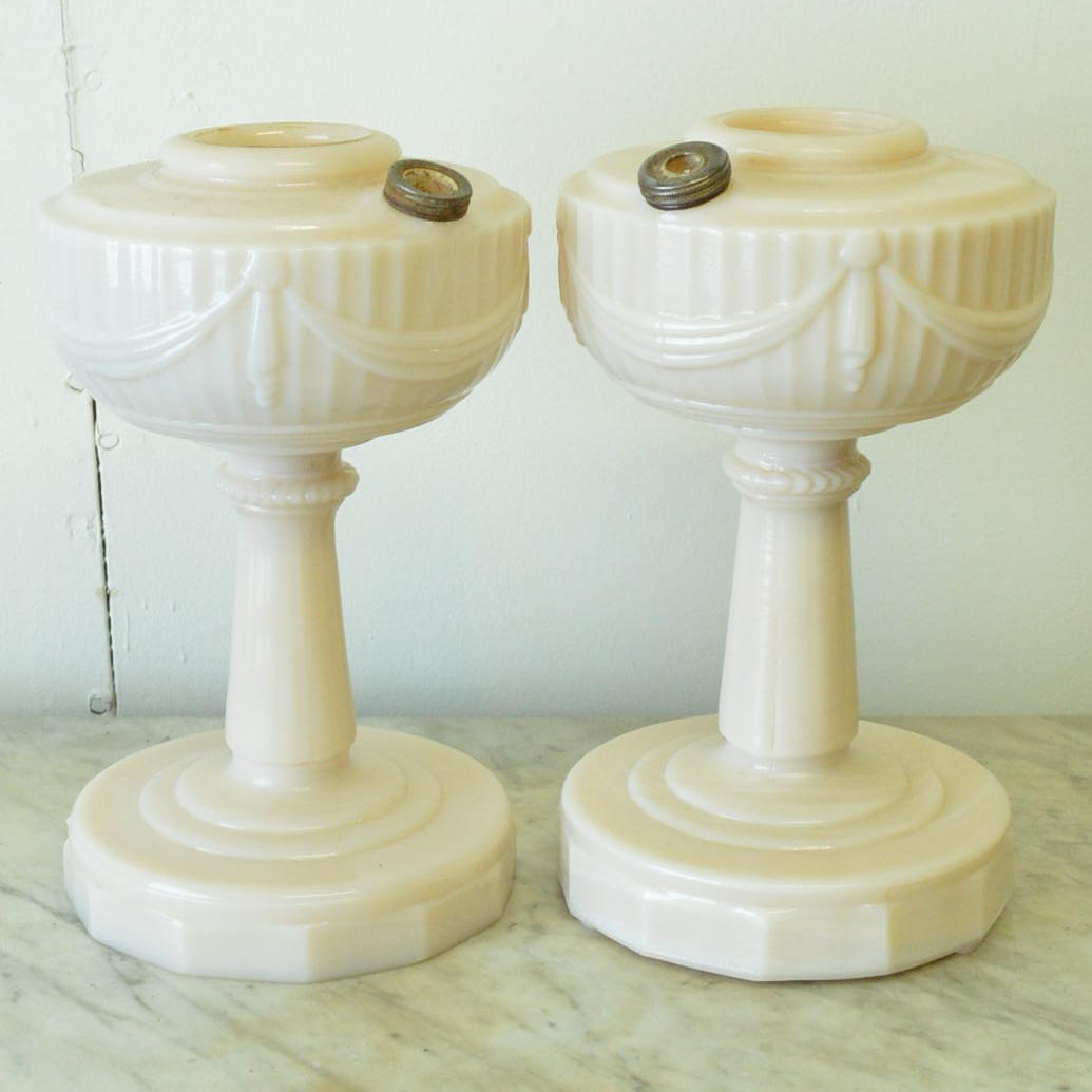 Aladdin Lincoln Drape Milk Glass Oil Lamps Ebth