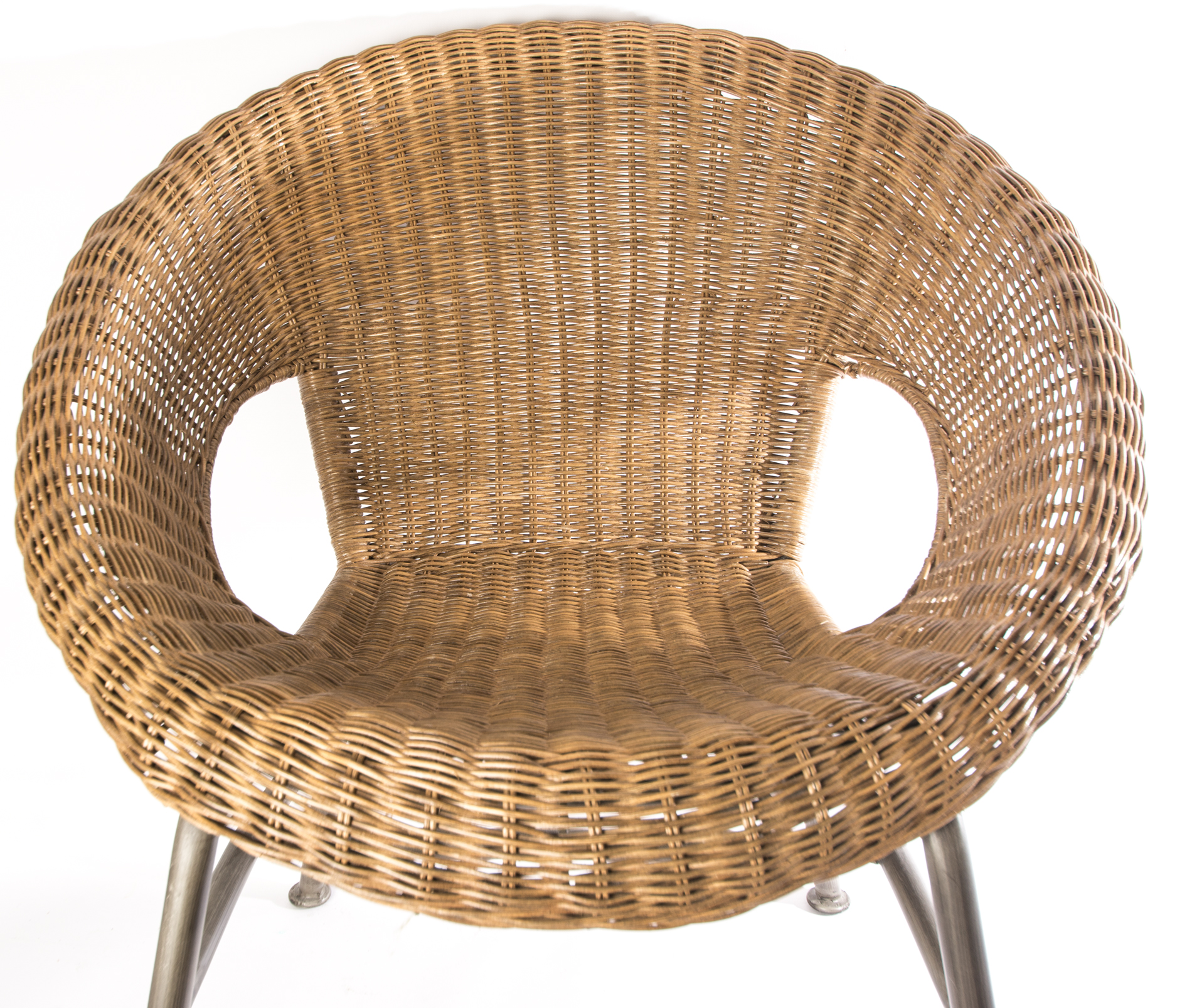 Pair of Modern Style Wicker Lounge Chairs : EBTH