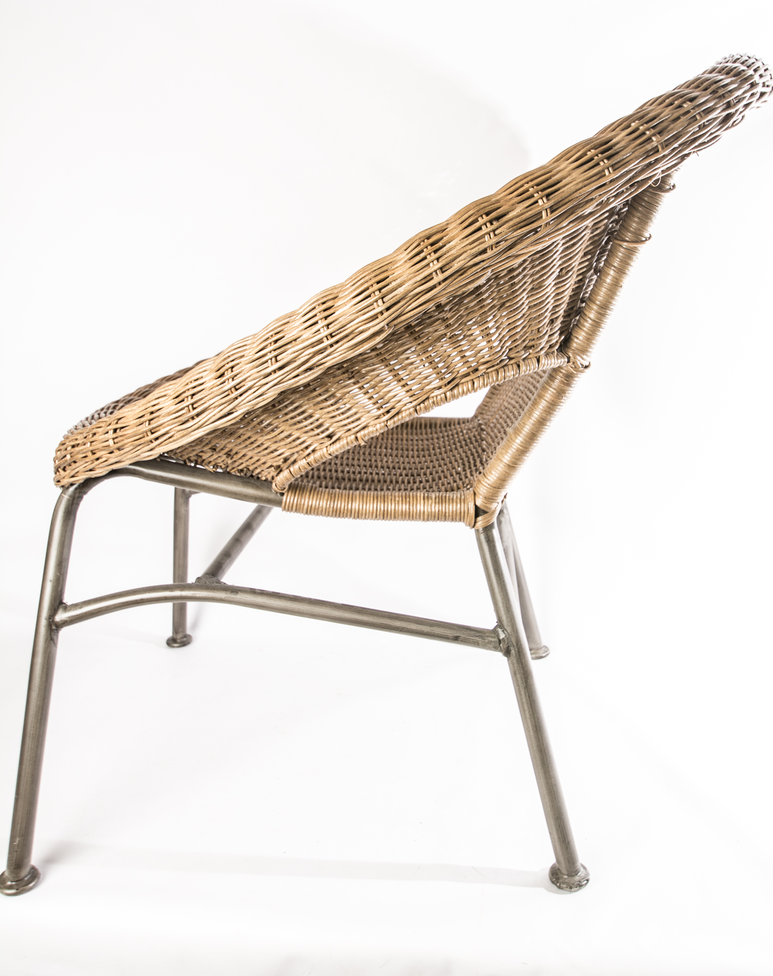 Pair Of Modern Style Wicker Lounge Chairs EBTH   VIK 6438 