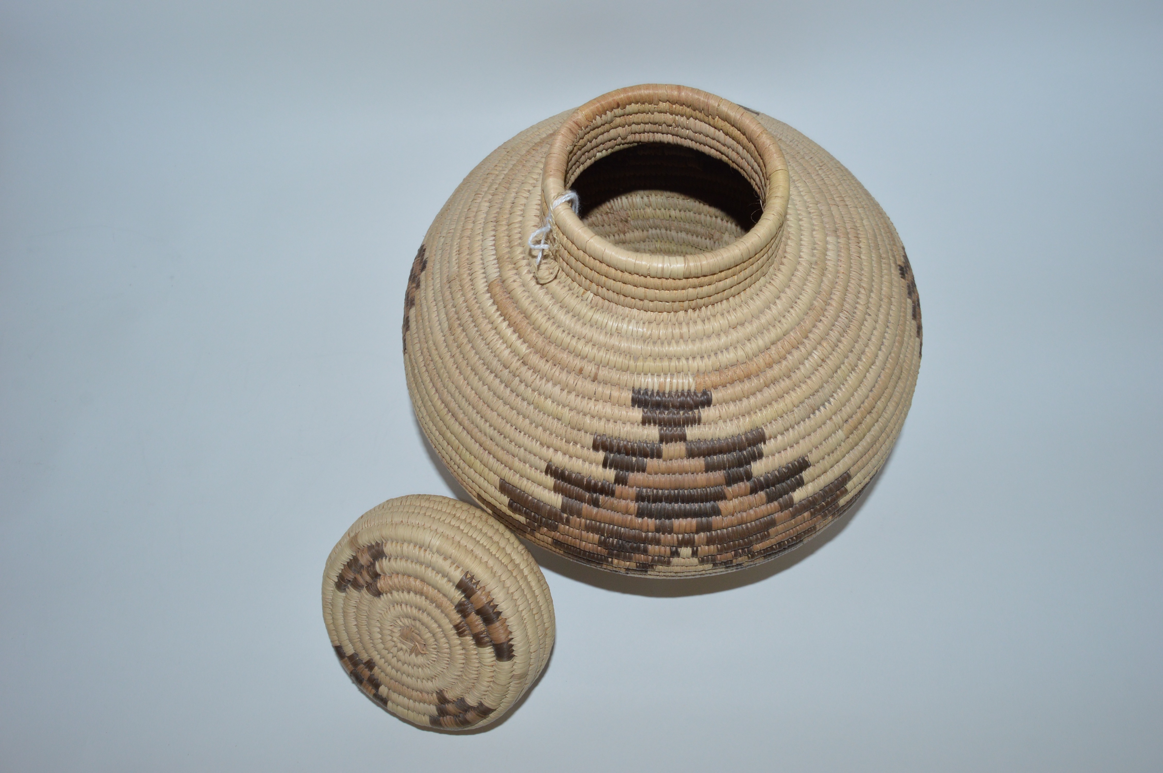 Handwoven Basketry Bowl and Lidded Zulu Basket EBTH