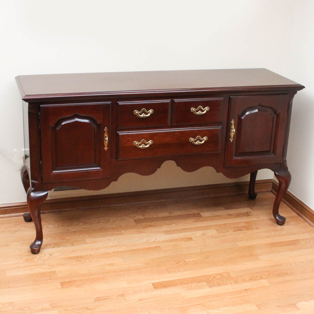 Queen Anne Style Buffet by Thomasville EBTH