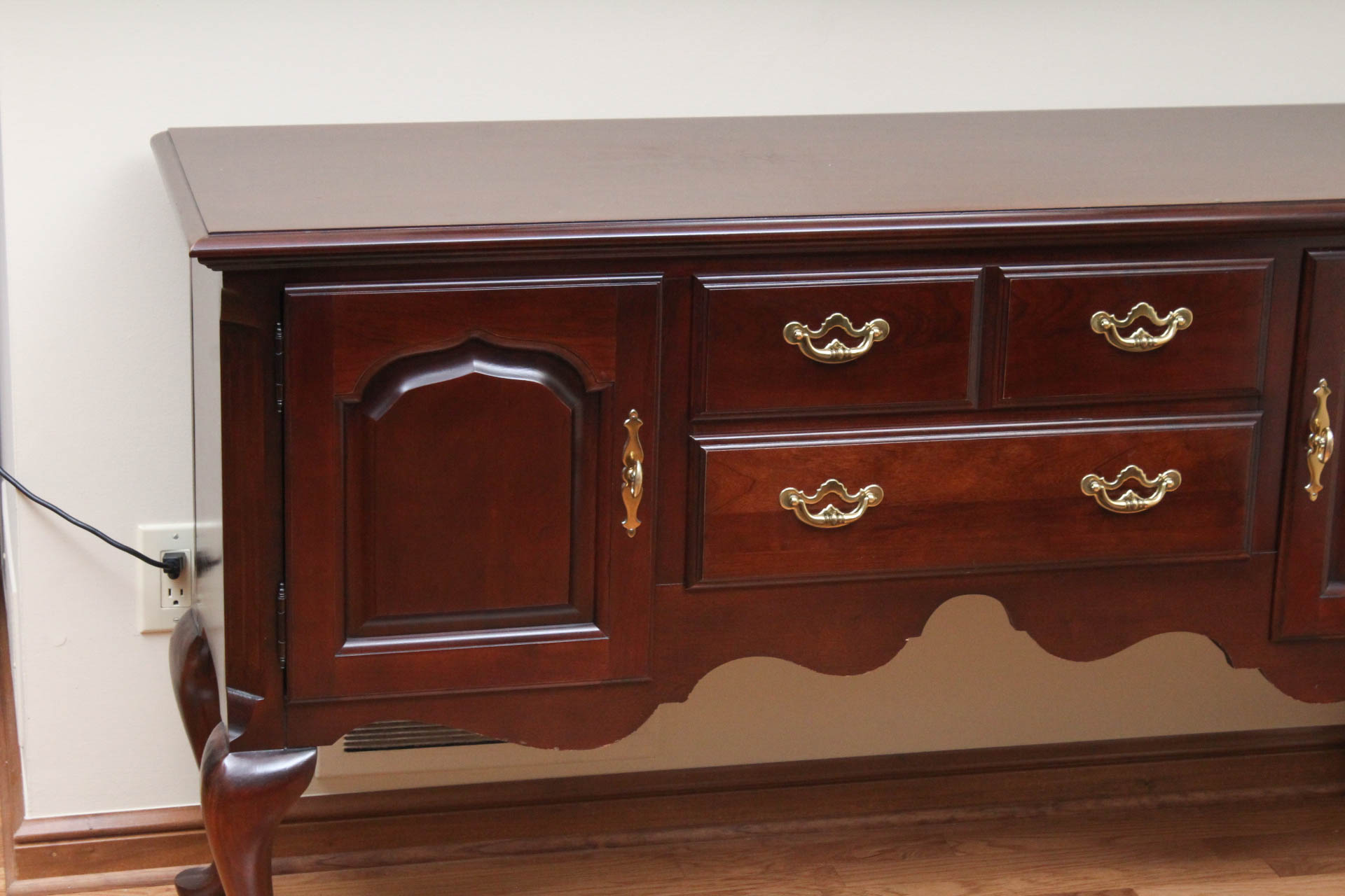 Queen Anne Style Buffet by Thomasville EBTH