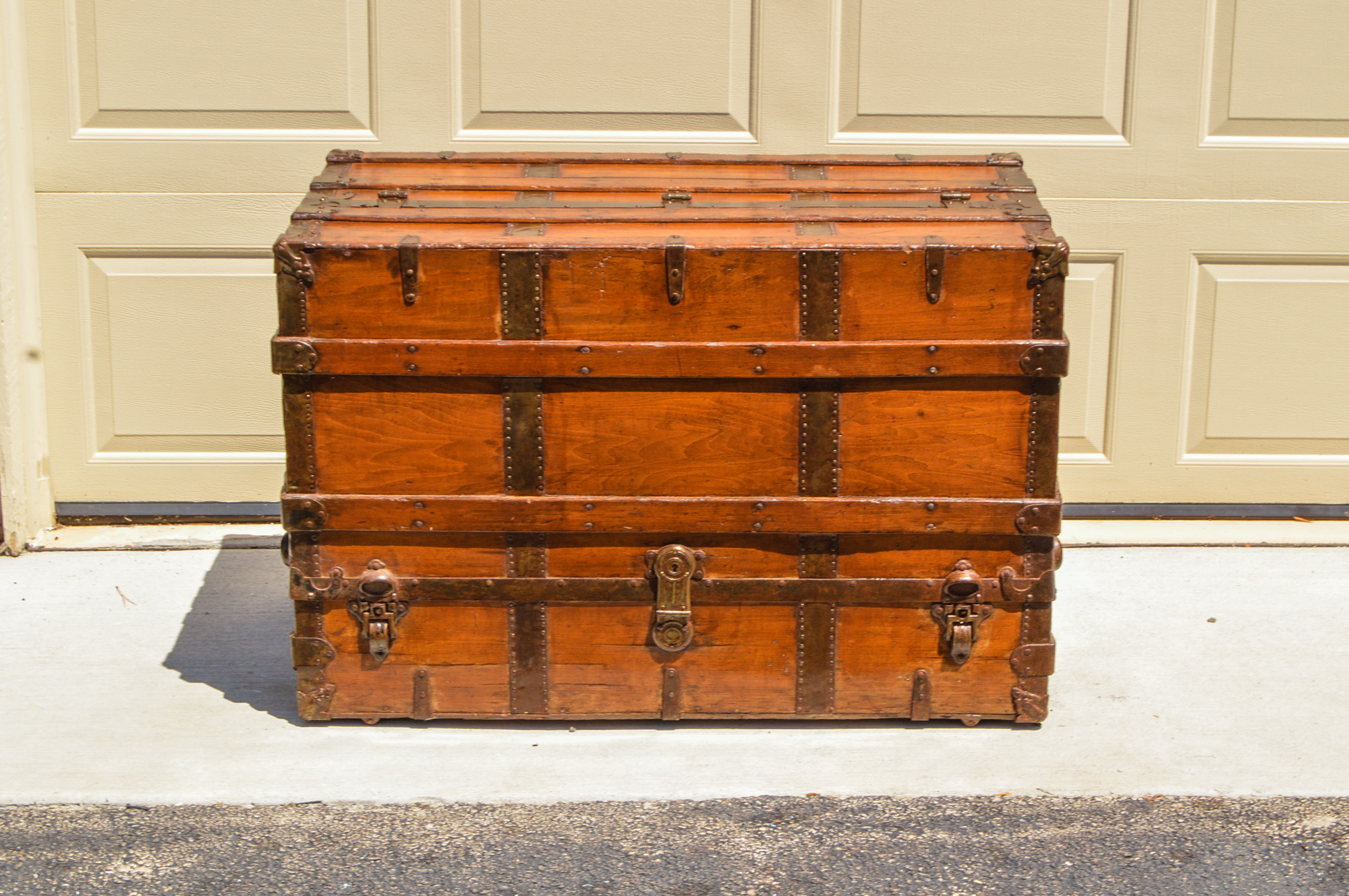 Antique Straight Back Dresser Style Steamer Trunk, Circa Late 19th C EBTH